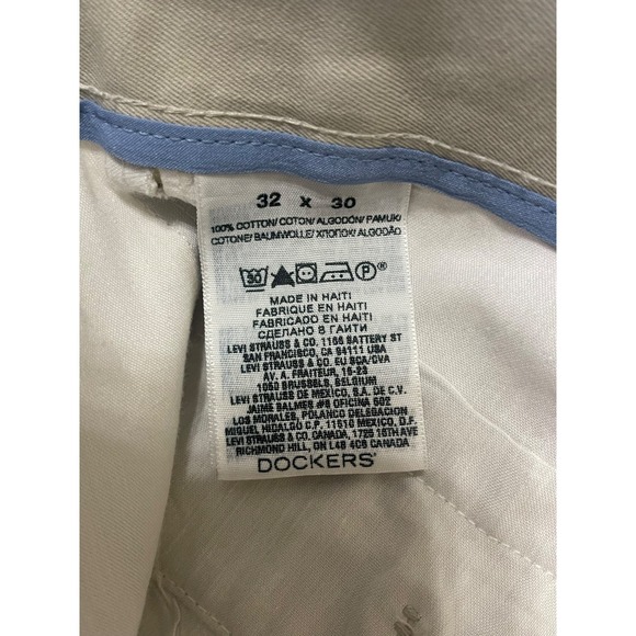 Dockers Men's Khaki Pants Size 32x30 Classic Fit Straight Leg Stretch Flat Front - Picture 7 of 11